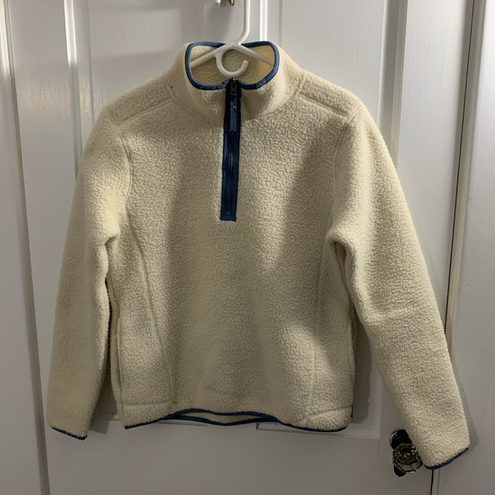 Cream and dusty blue 1/4 zip fleece